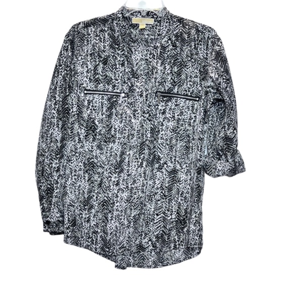 MICHAEL Michael Kors Half Button Down Roll Up Sleeve Top - Picture 6 of 13